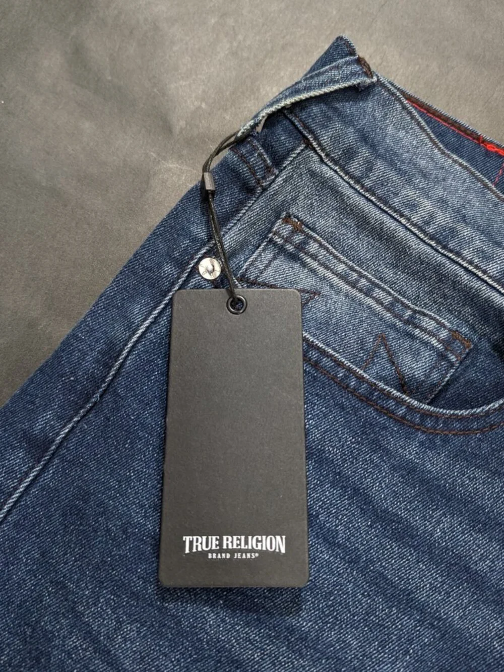 True Religion Jeans Men`s Size 36x32 Blue Dark Wash Geno Relaxed Slim Denim